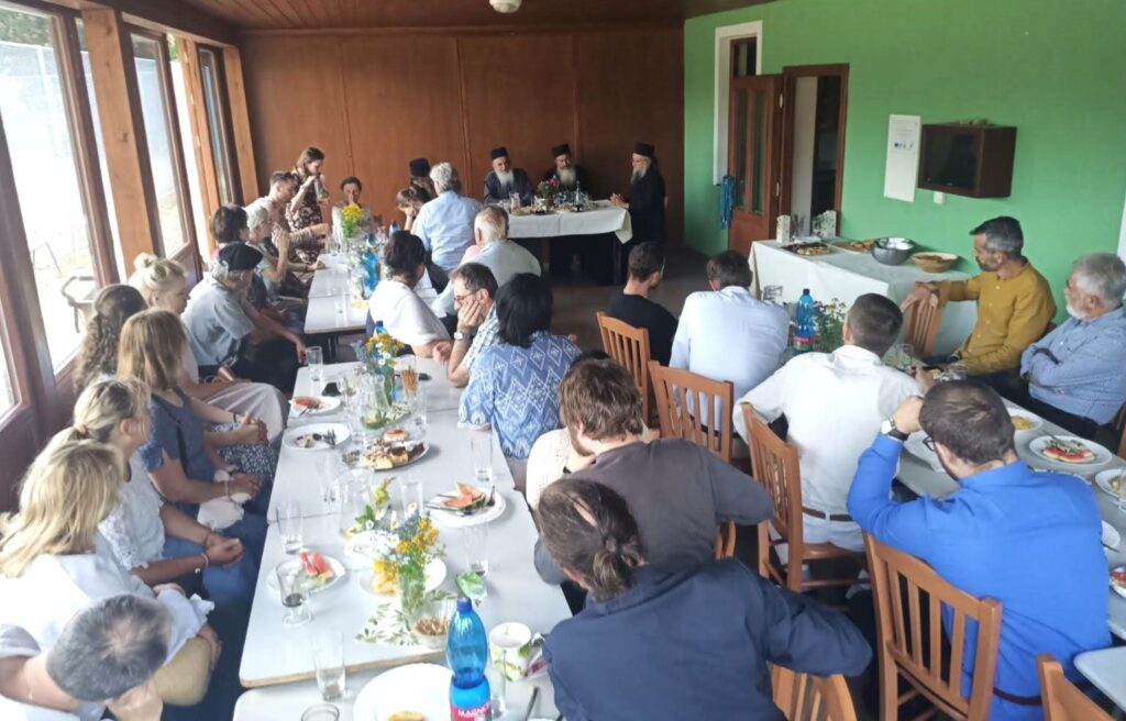 Posezení po liturgii